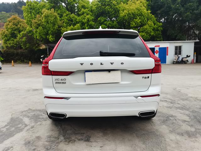 Volvo XC60 2020 thumb 5