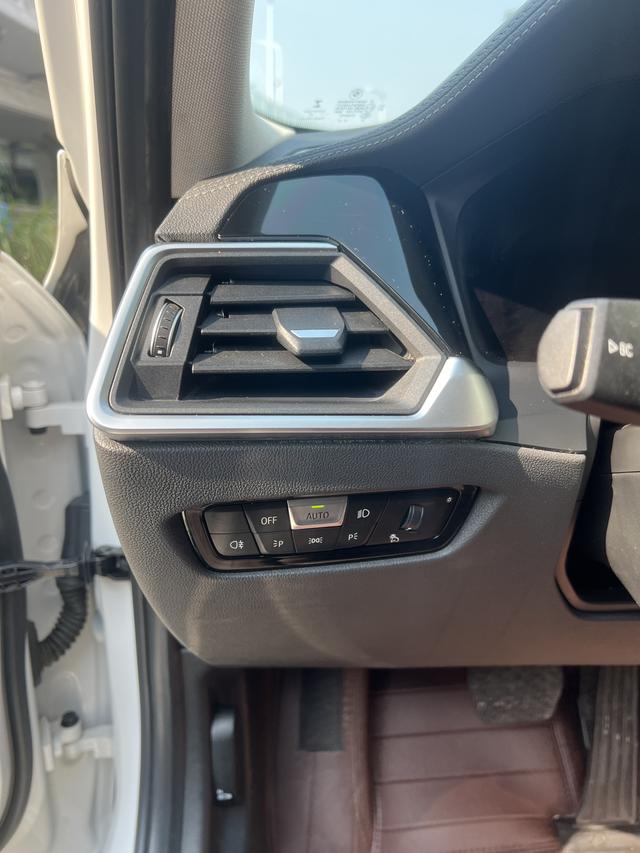 BMW 3 серии 2020 thumb 12