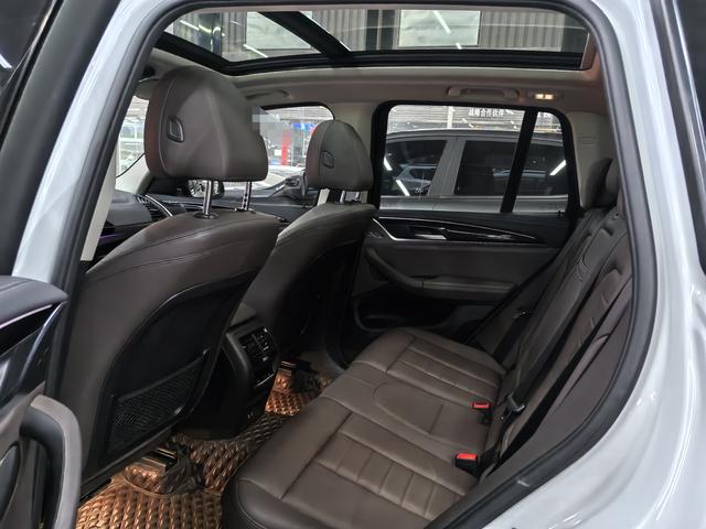 BMW X3 2021 thumb 9