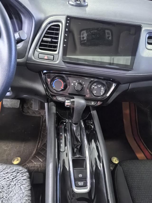 Honda Vezel 2020 thumb 7