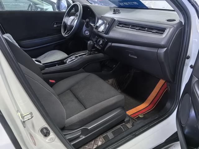 Honda Vezel 2020 thumb 8
