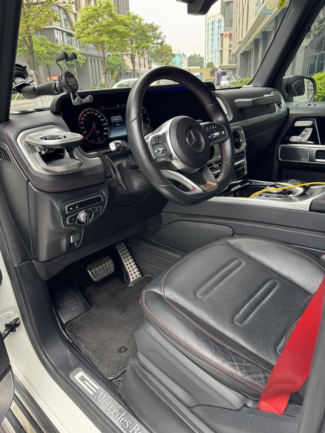 Mercedes-Benz G-Class 2019 thumb 11