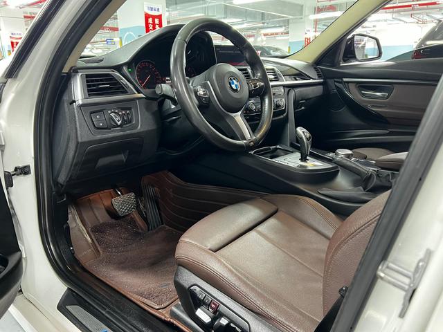 BMW 3 серии 2019 thumb 4