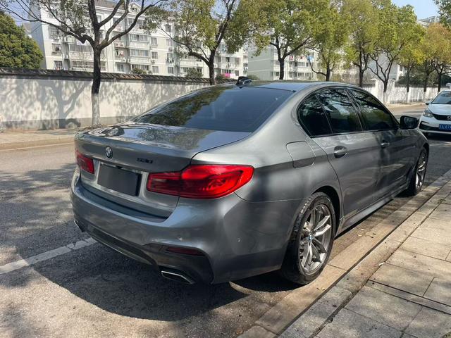 BMW 5 серии 2019 thumb 2