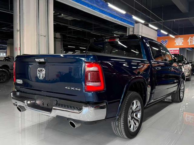 Ram Trucks 2019 thumb 4