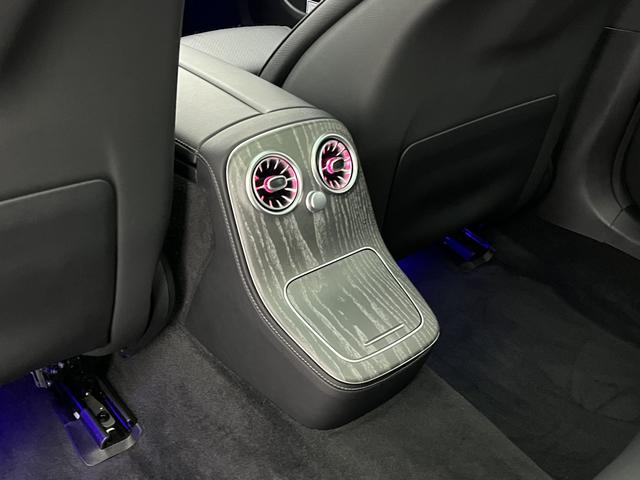 Mercedes-Benz E-Class 2021 thumb 5
