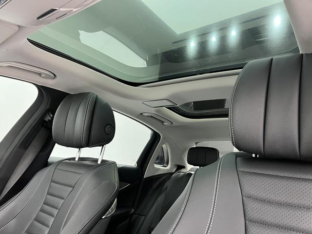 Mercedes-Benz E-Class 2021 thumb 7
