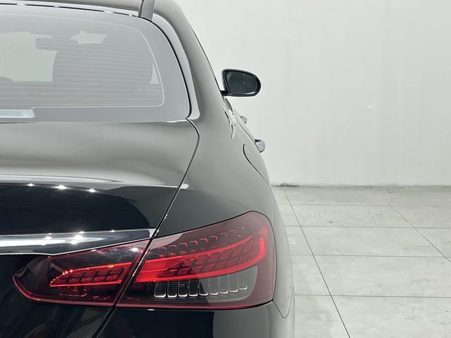 Mercedes-Benz E-Class 2021 thumb 9