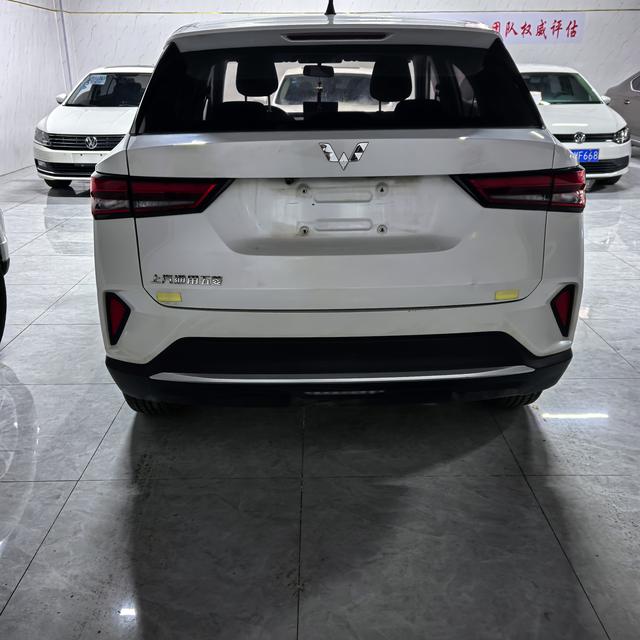 Wuling Xingchen 2022 1