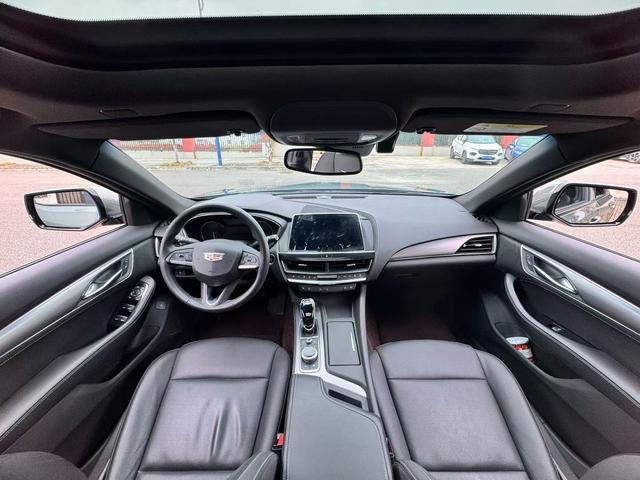 Cadillac CT5 2022 thumb 2