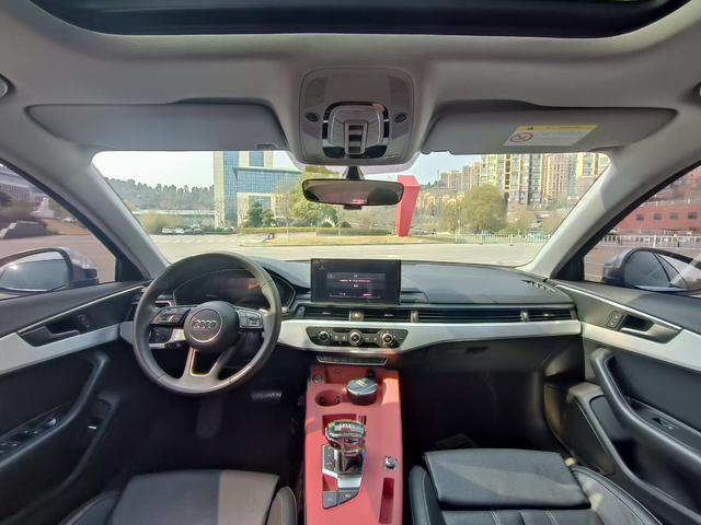 Audi A4 2020 thumb 2