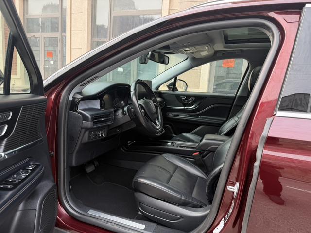 Lincoln Aviator 2021 thumb 2