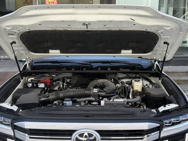 Toyota Land Cruiser 2025 thumb 6