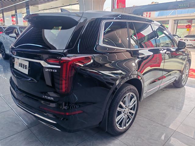 Cadillac XT6 2022 thumb 3