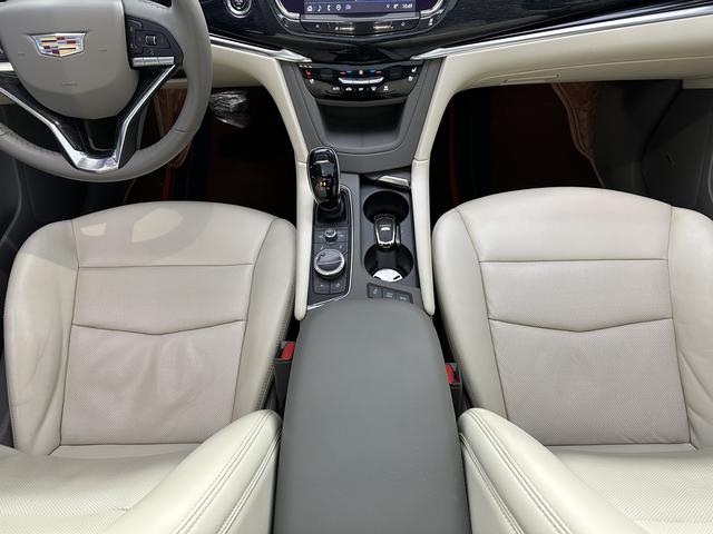 Cadillac XT6 2022 thumb 10