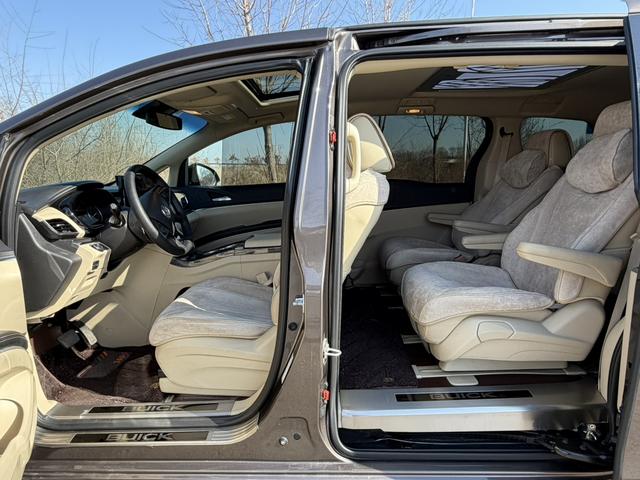 Buick GL8 2023 thumb 8