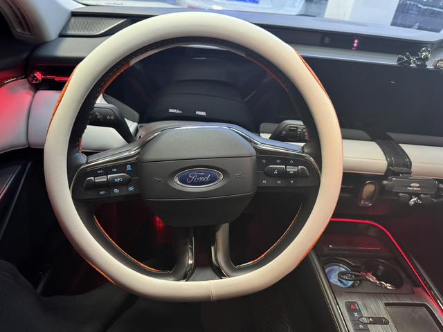 Ford Mondeo 2022 thumb 4