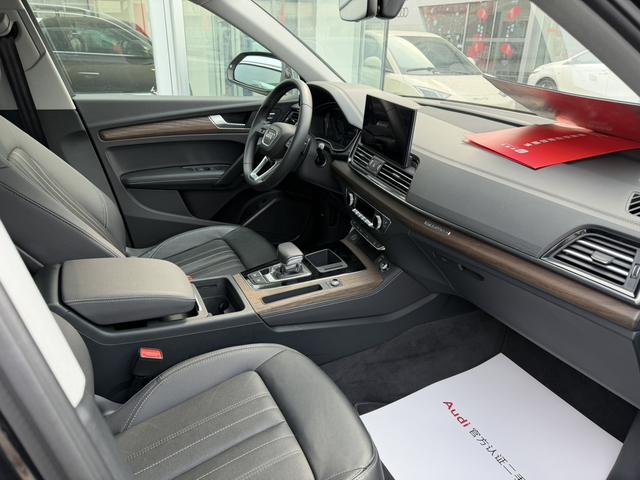 Audi Q5 2024 thumb 7