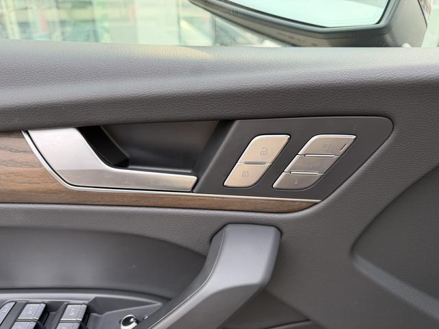 Audi Q5 2024 thumb 9