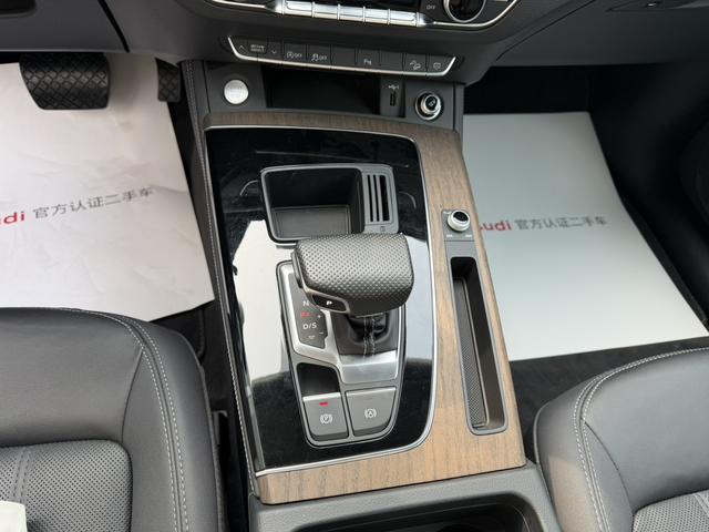 Audi Q5 2024 thumb 12
