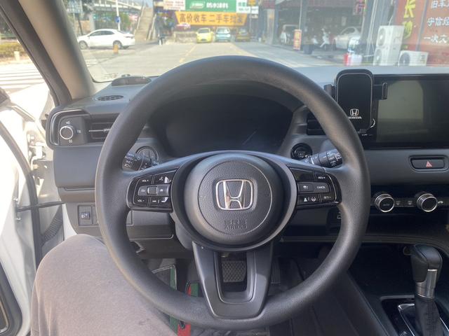 Honda Vezel 2023 thumb 6