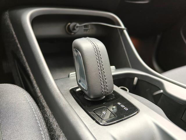 Volvo XC40 2021 thumb 9