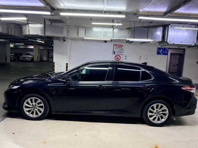 Toyota Camry 2023 thumb 5
