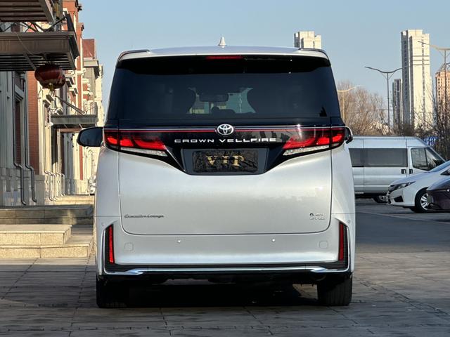 Toyota Vellfire 2023 thumb 2