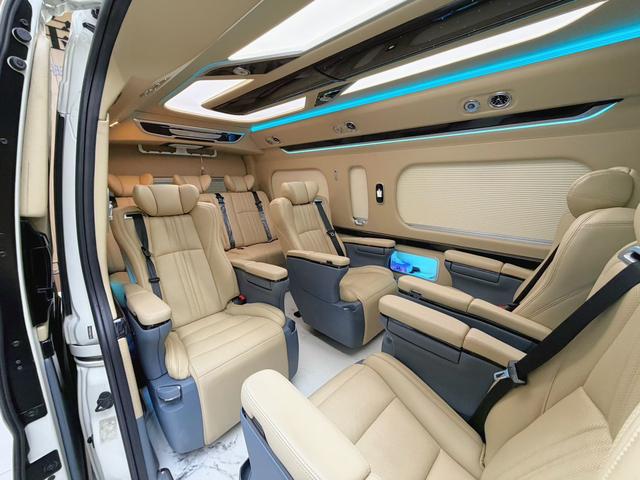 Toyota HiAce 2023 thumb 4