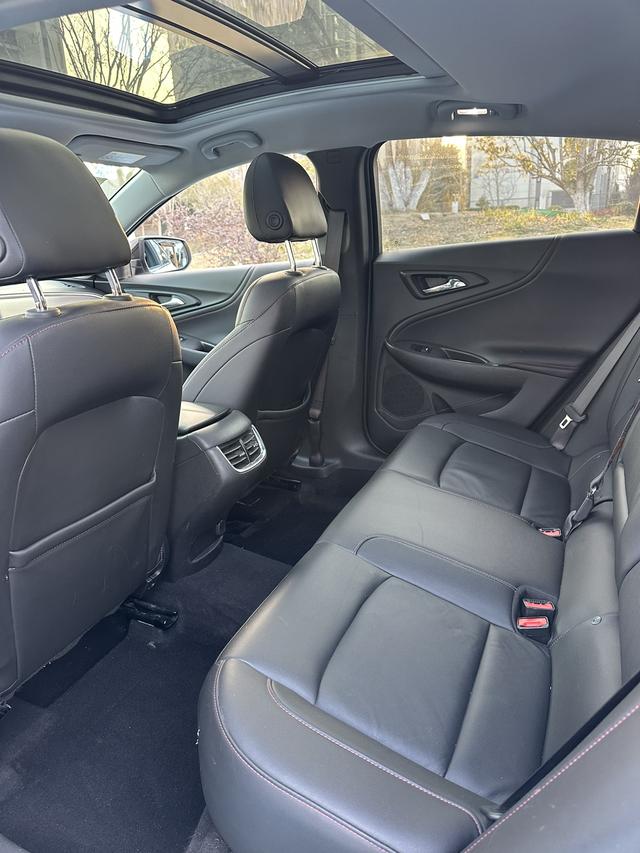 Chevrolet Malibu 2019 thumb 2