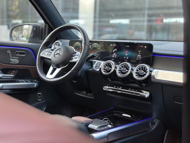 Mercedes-Benz GLB 2023 thumb 4