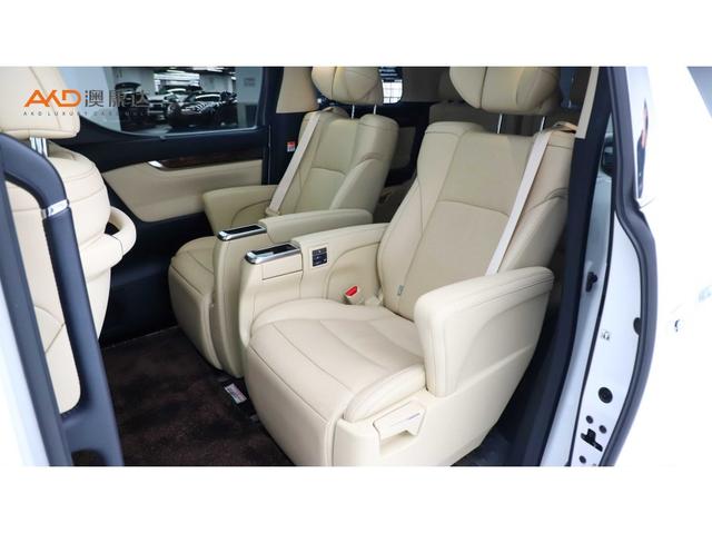 Toyota Alphard 2021 thumb 4