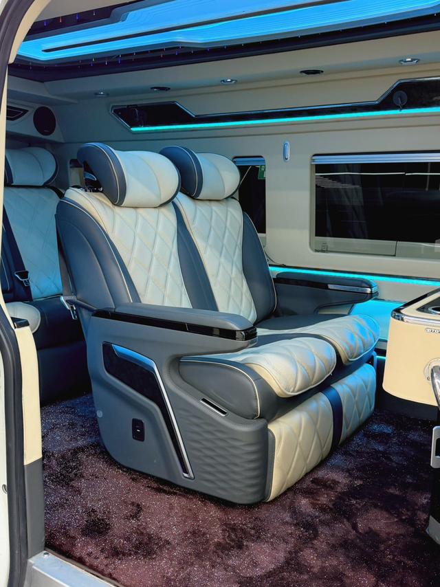 Toyota HiAce 2022 thumb 7