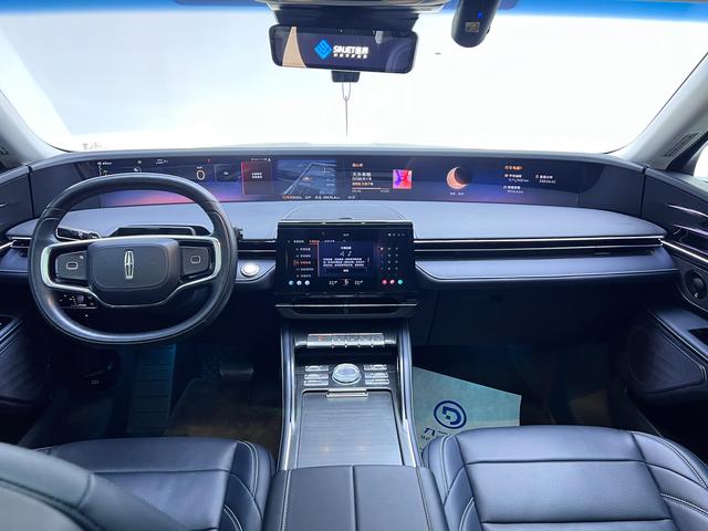 Lincoln Navigator 2023 thumb 6