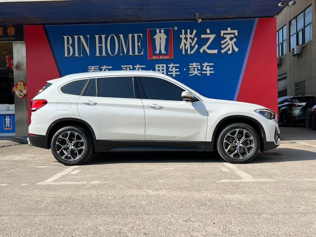 BMW X1 2021 thumb 4