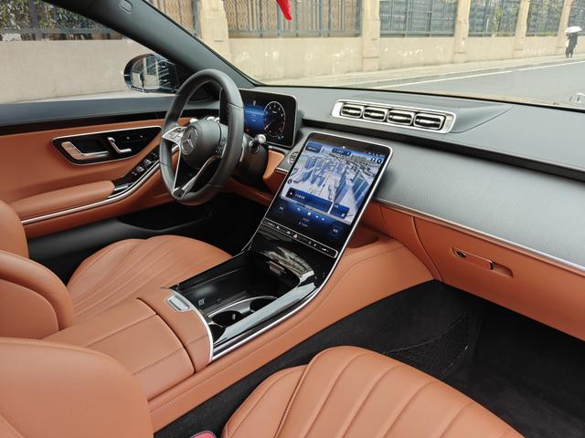 Mercedes-Benz S-Class 2024 thumb 9