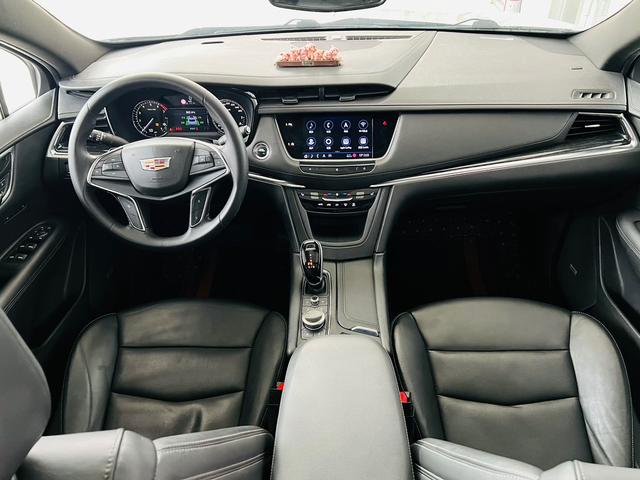 Cadillac XT5 2020 thumb 3