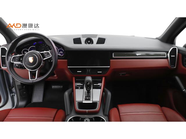 Porsche Cayenne 2022 thumb 2