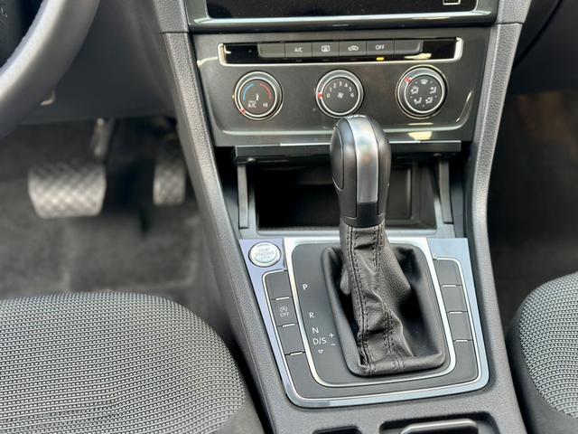 Volkswagen Golf 2020 thumb 4