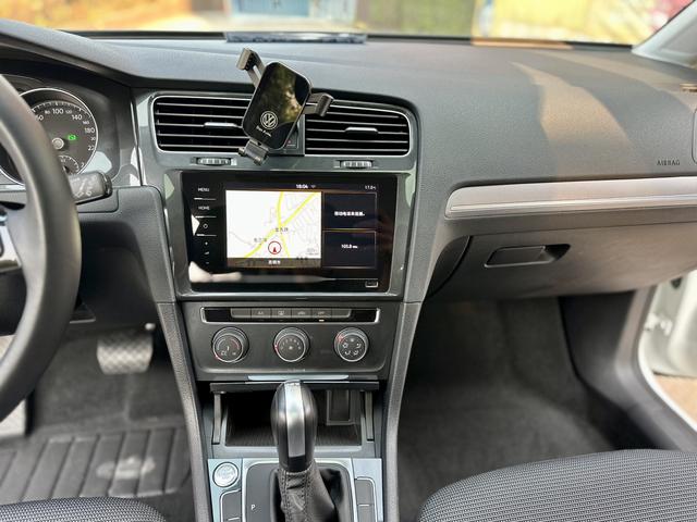 Volkswagen Golf 2020 thumb 5