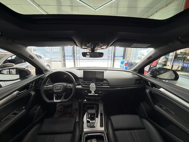 Audi Q5 2024 thumb 4