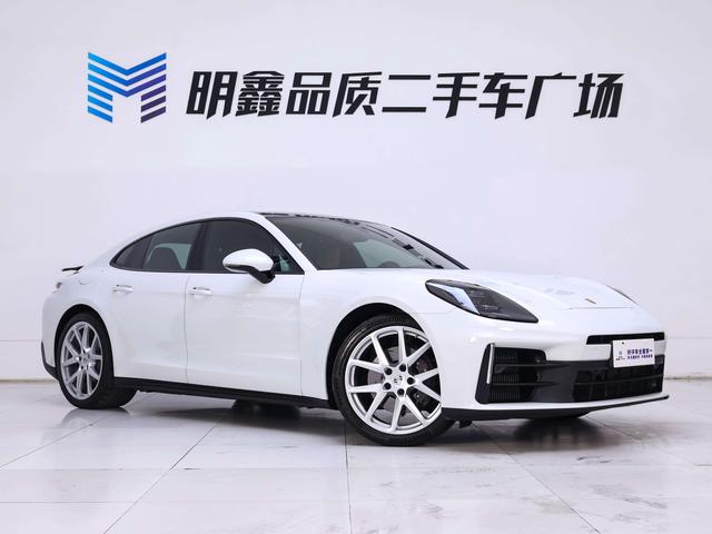 Porsche Panamera 2024 thumb 3