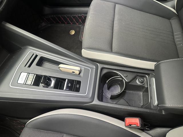Volkswagen Golf 2023 thumb 10