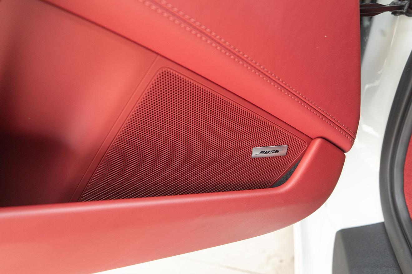 Porsche 911 2023 thumb 10