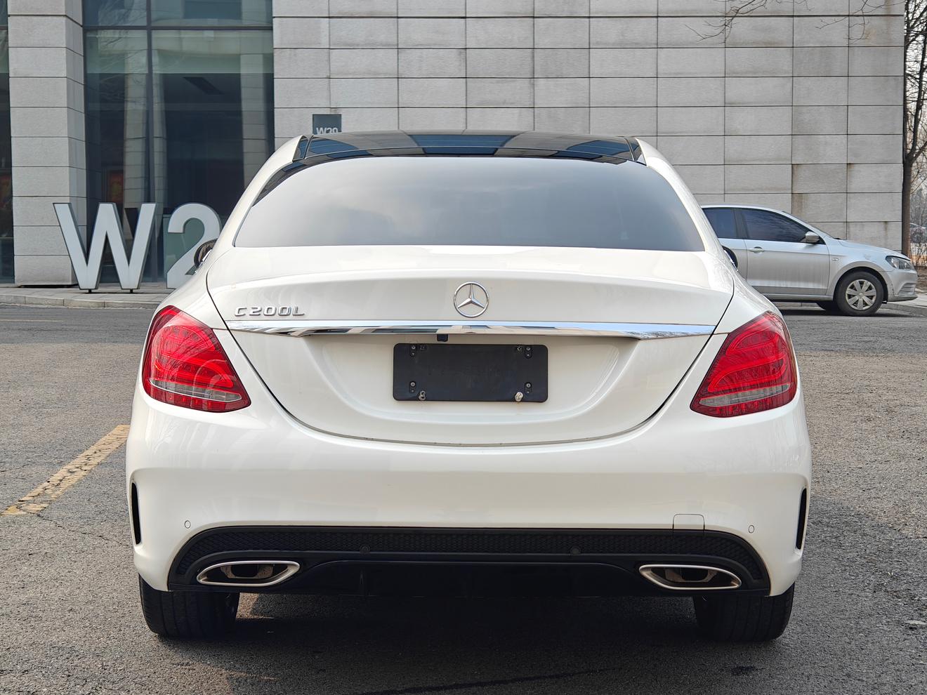 Mercedes-Benz C-Class 2016 thumb 3