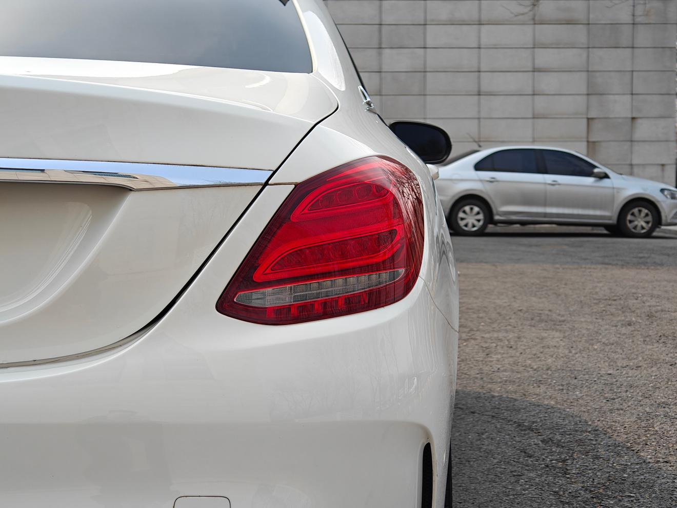 Mercedes-Benz C-Class 2016 thumb 7