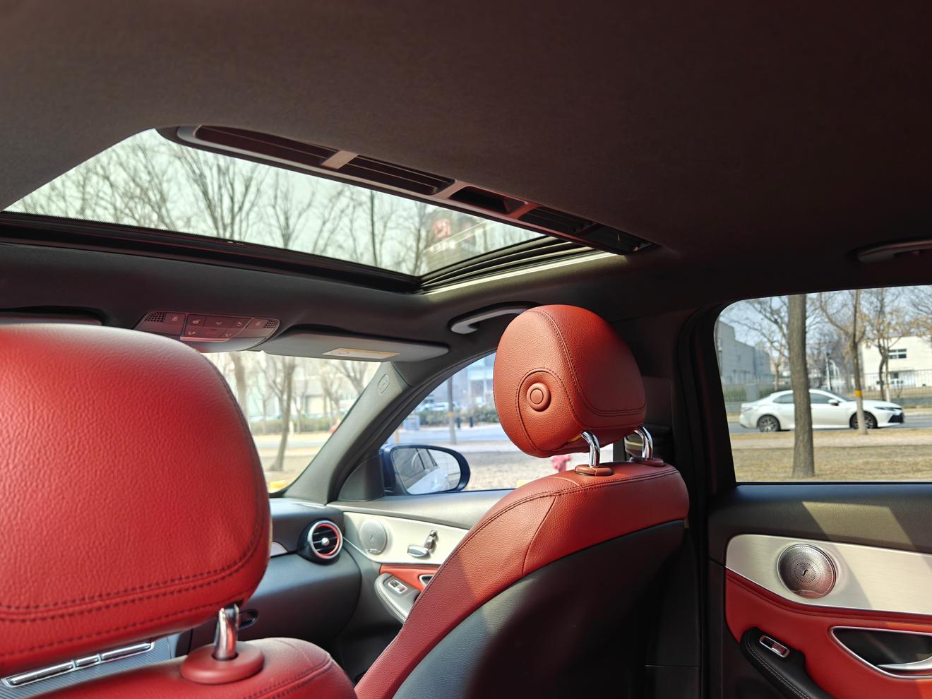 Mercedes-Benz C-Class 2016 thumb 10