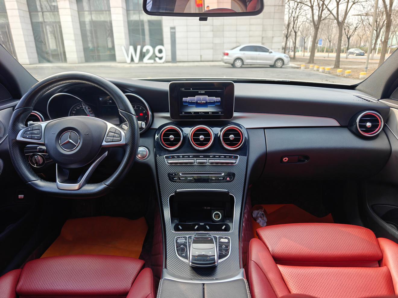 Mercedes-Benz C-Class 2016 thumb 12