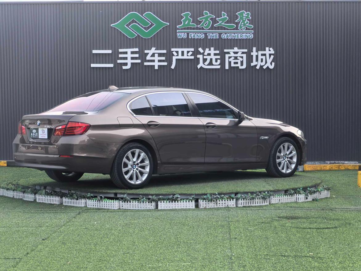 BMW BMW 2013 thumb 5