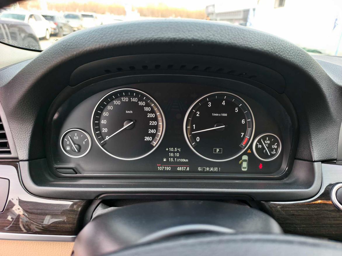 BMW BMW 2013 thumb 12